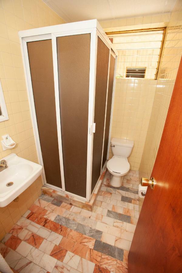 Hotel Tres Colonias - Solo Adultos Città del Messico Esterno foto