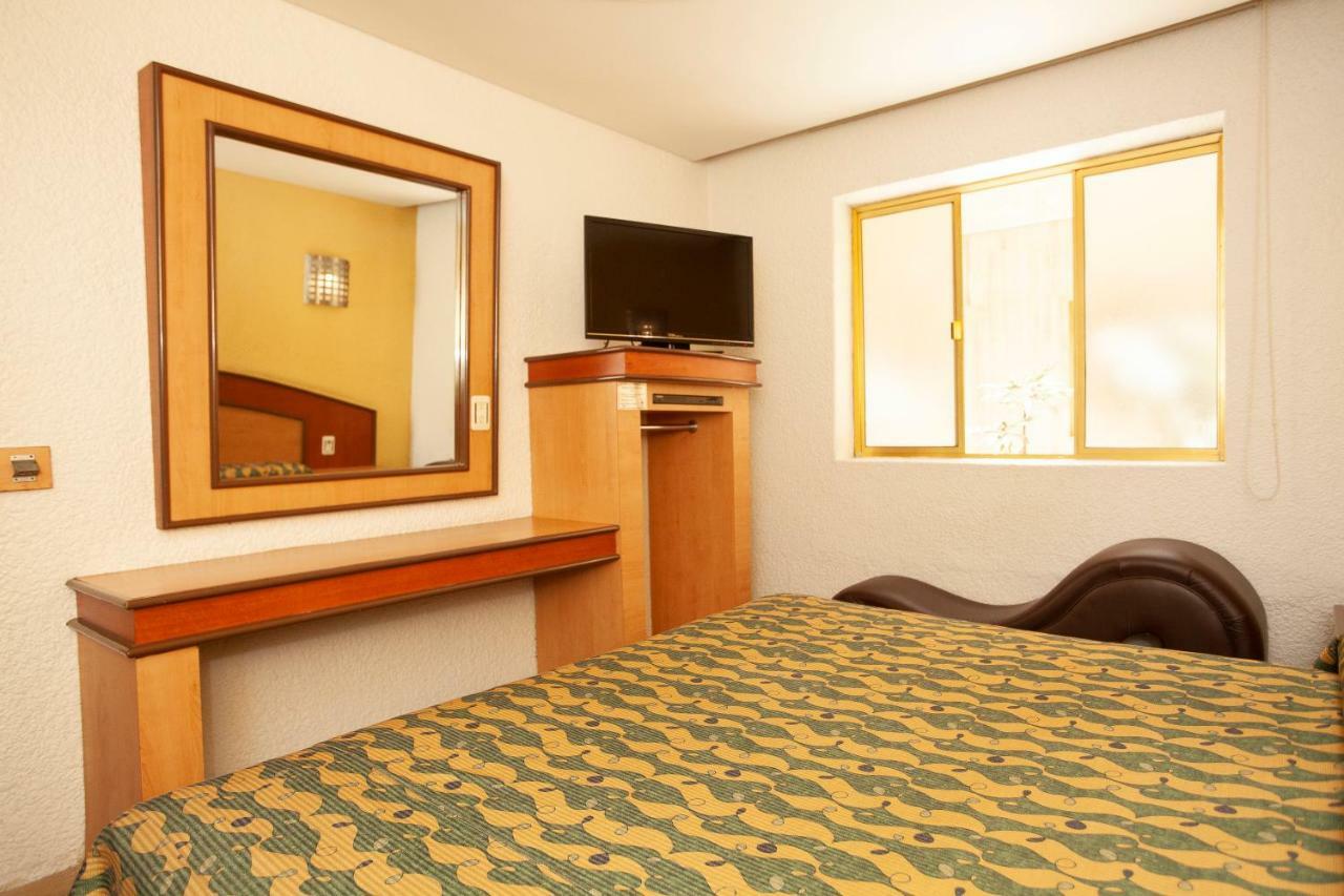 Hotel Tres Colonias - Solo Adultos Città del Messico Esterno foto